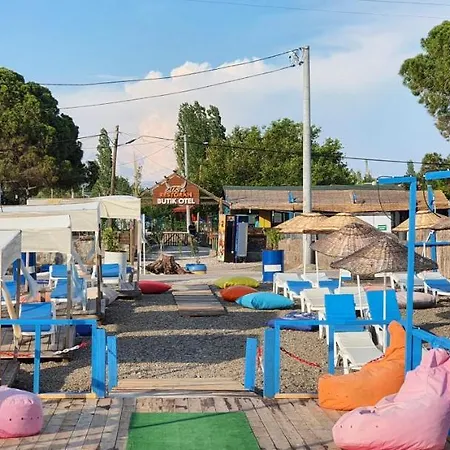 Hotel Elisa Butik Ve Restaurant Sokakagzi